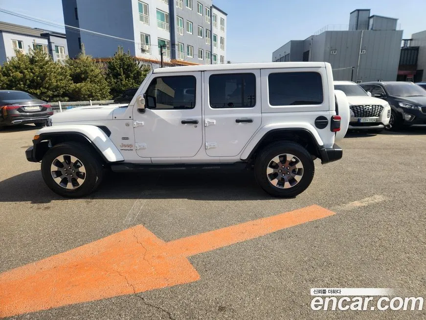 Jeep Wrangler — фото 5