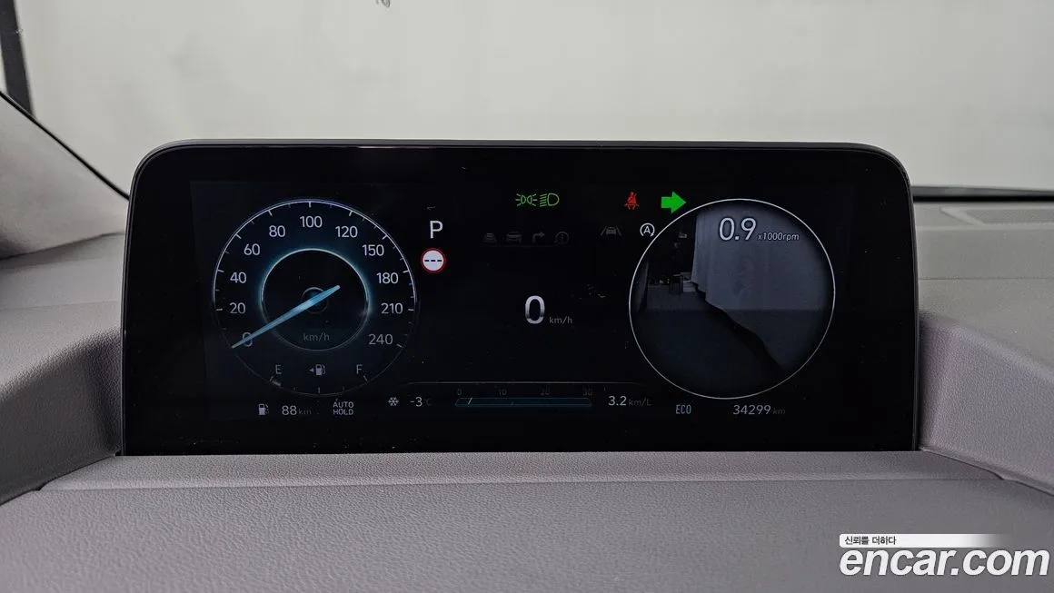 Hyundai Staria — фото 4