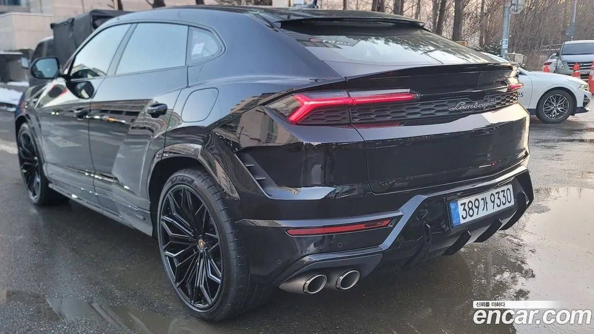Lamborghini Urus — фото 6