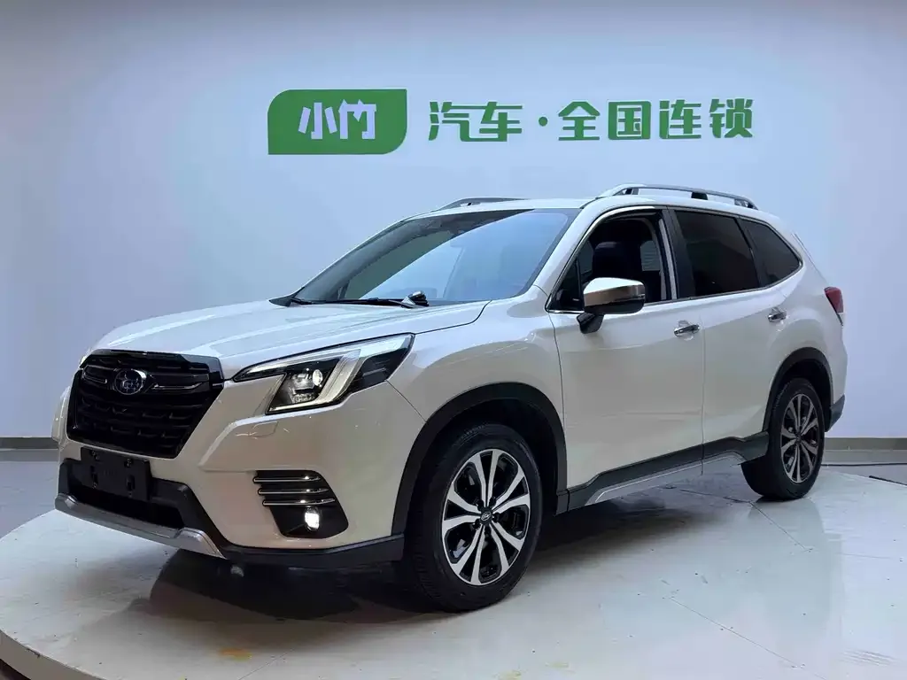 Subaru Forester — фото 1