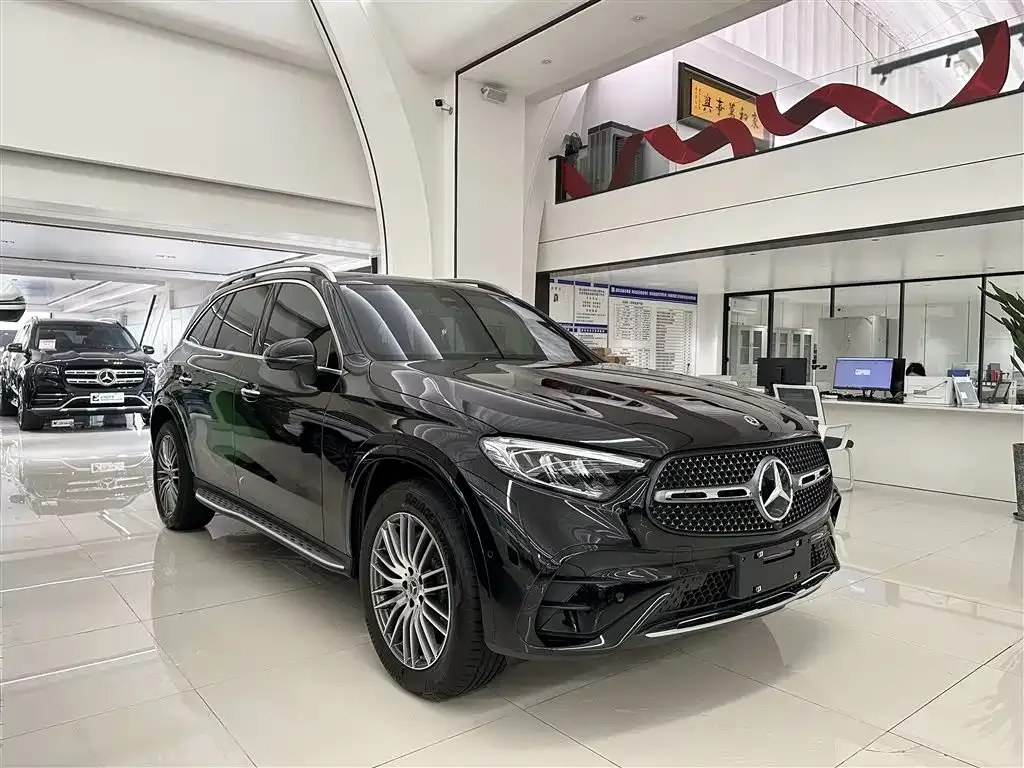Mercedes-Benz GLC — фото 7