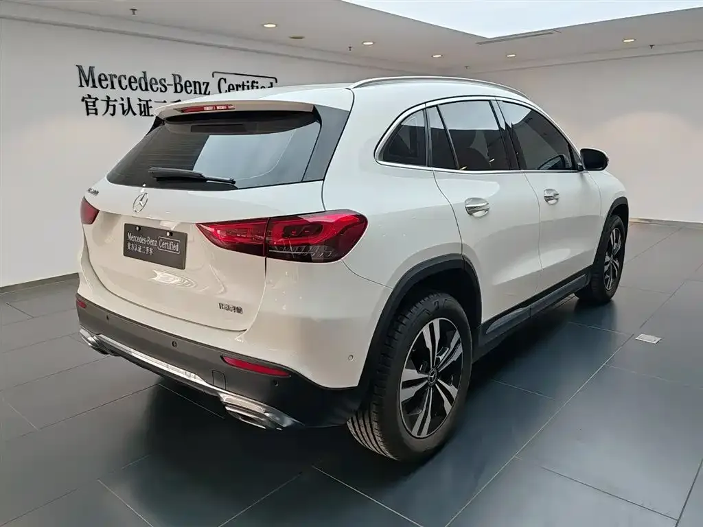 Mercedes-Benz GLA — фото 9