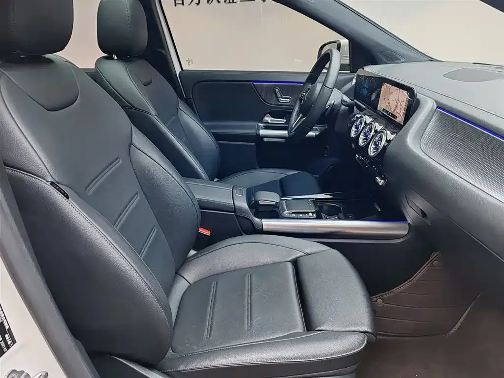 Mercedes-Benz GLA — фото 5