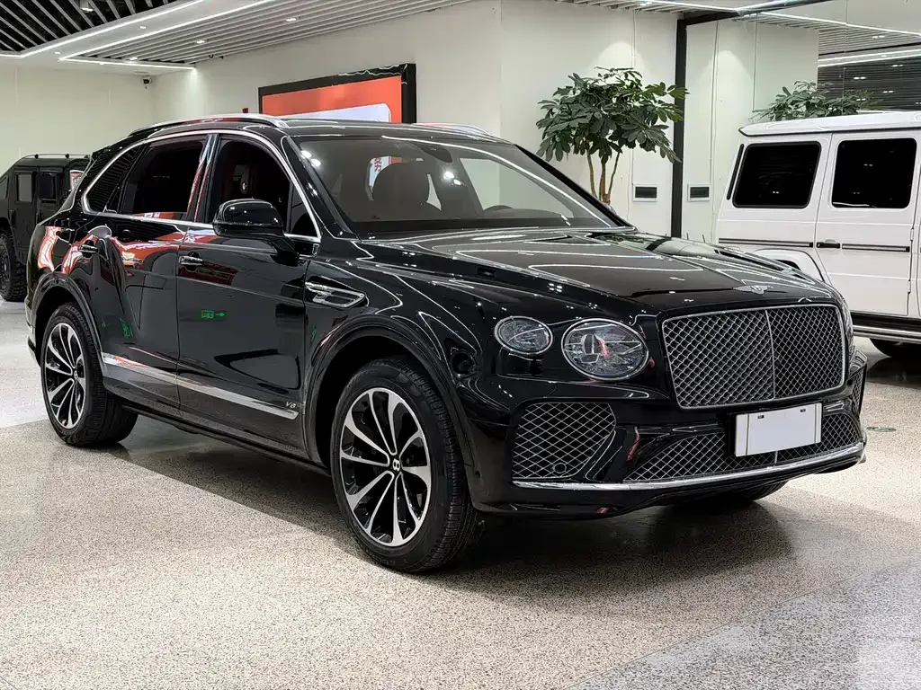 Bentley Bentayga — фото 6