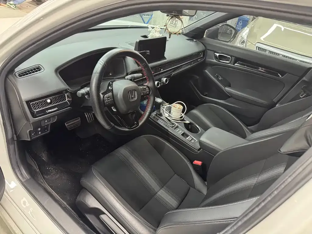 Honda Civic — фото 5