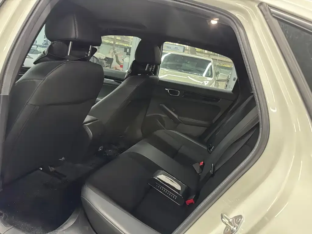 Honda Civic — фото 2