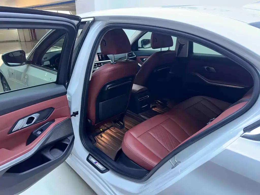 BMW 3 Series — фото 10