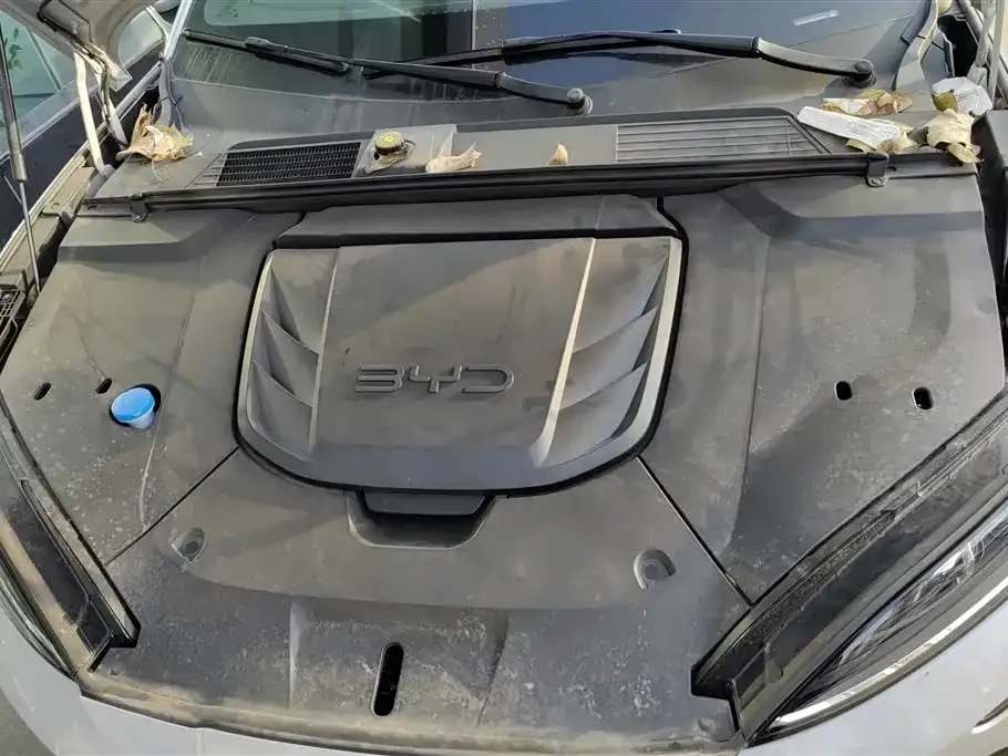 BYD Seal — фото 10
