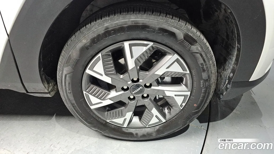 KG Mobility (Ssangyong) Torres — фото 7