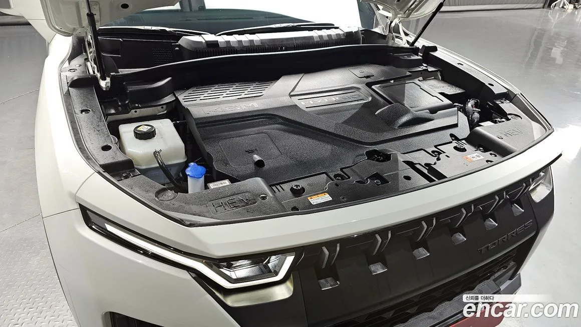 KG Mobility (Ssangyong) Torres — фото 10