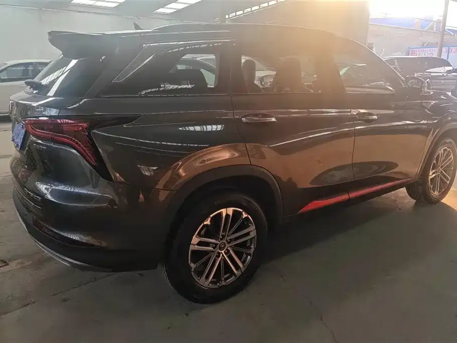 Changan CS75PLUS — фото 8