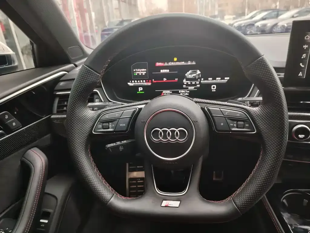 Audi S4 — фото 5