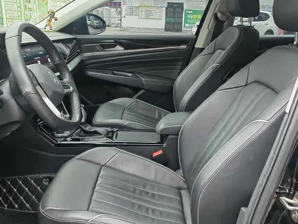 Volkswagen Passat — фото 3