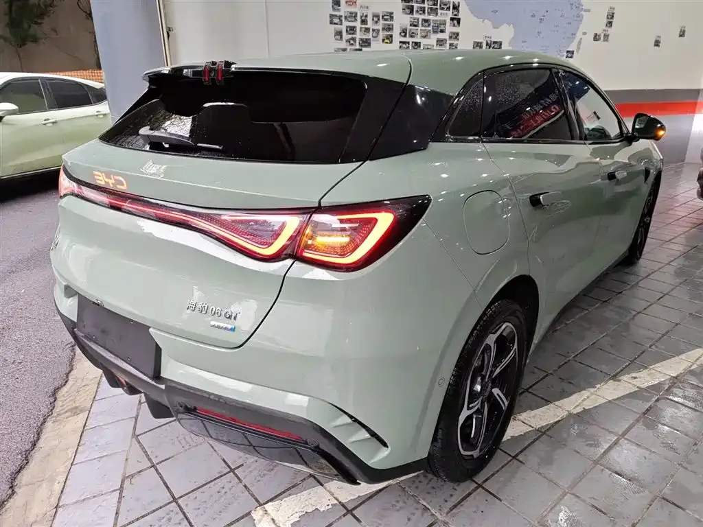 BYD Seal 06GT — фото 4