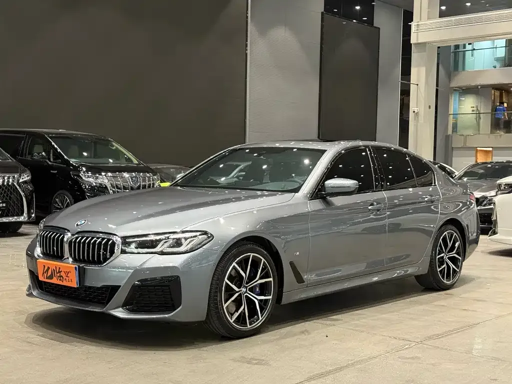 BMW 5 Series (Import) — фото 1