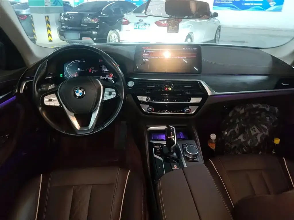 BMW 5 Series — фото 10
