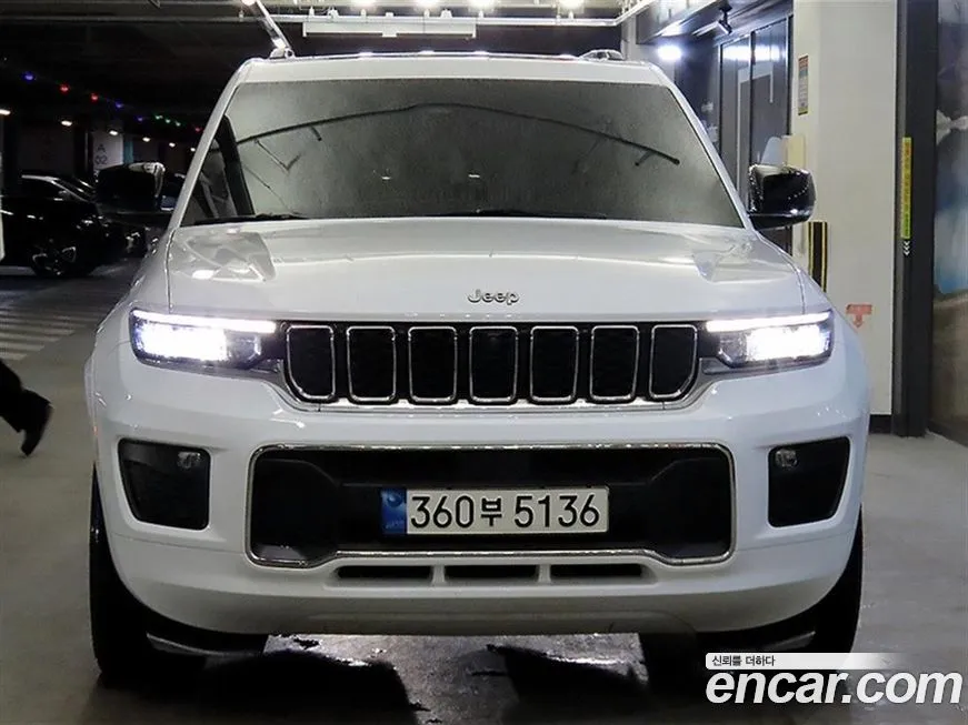 Jeep Cherokee — фото 10