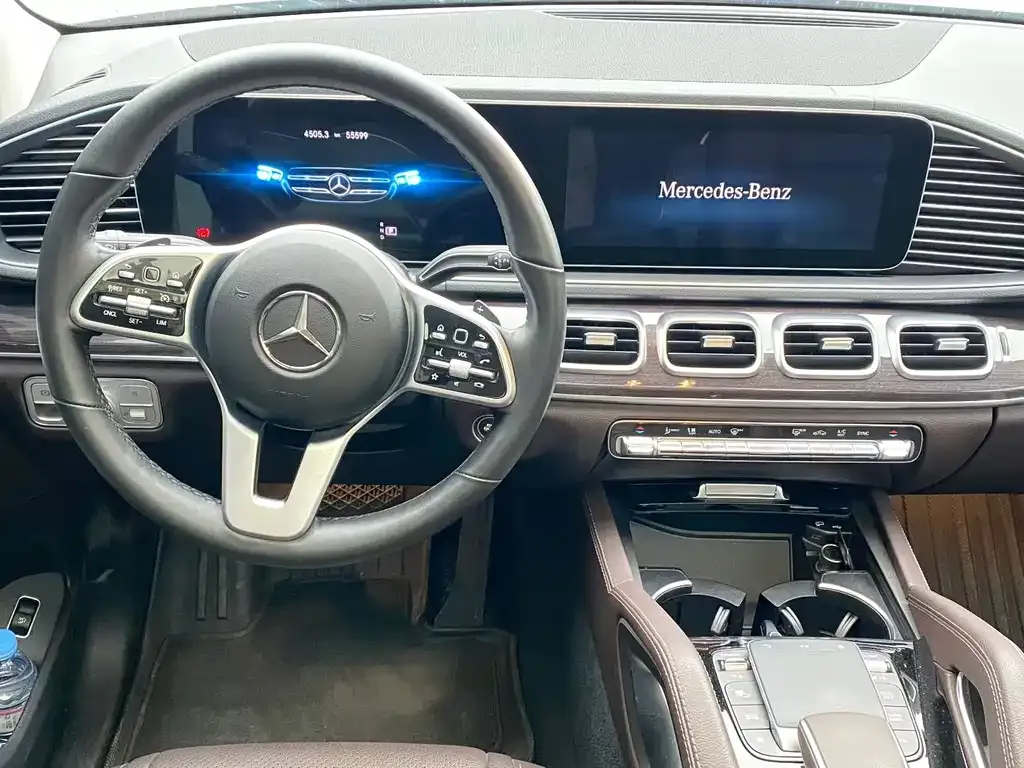 Mercedes-Benz GLE — фото 6