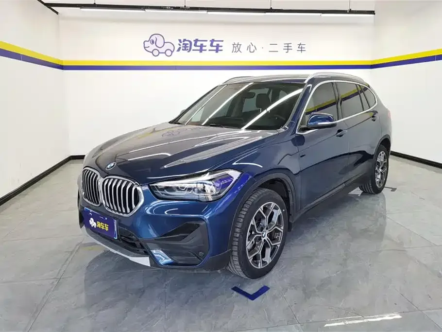 BMW X1 — фото 1