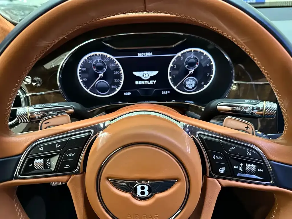Bentley Flying Spur — фото 7