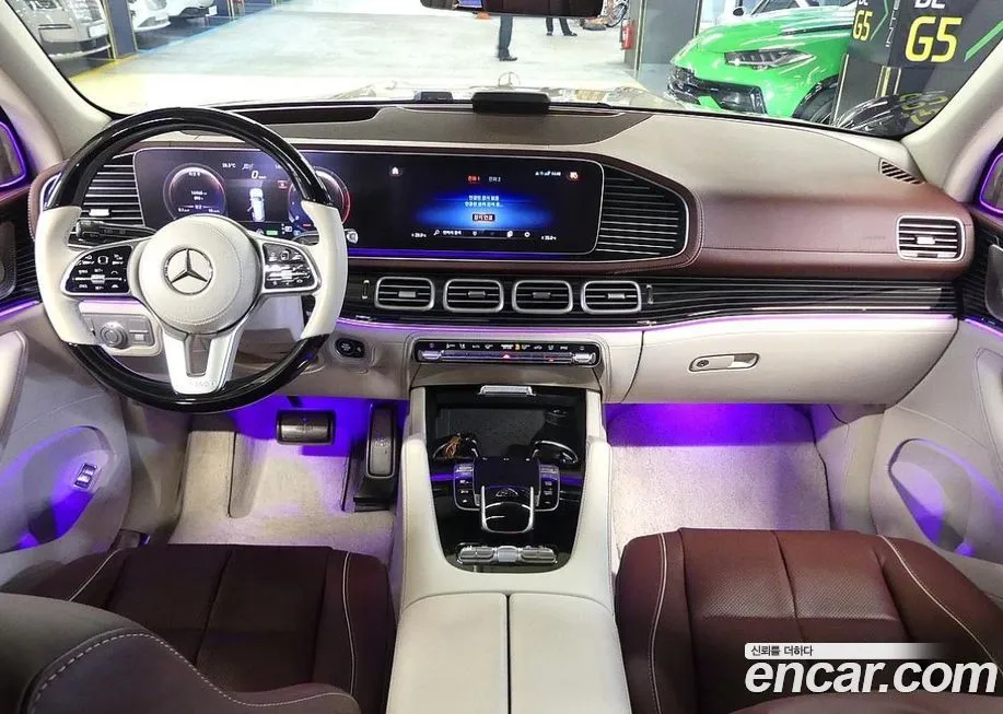 Mercedes-Benz GLS-Class — фото 7