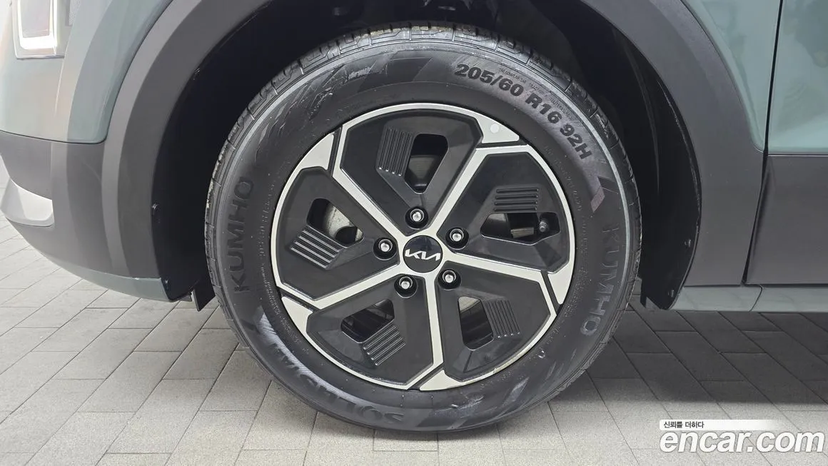 Kia Niro — фото 2