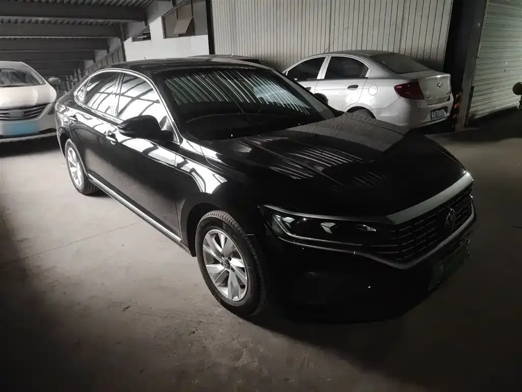Volkswagen Passat — фото 5