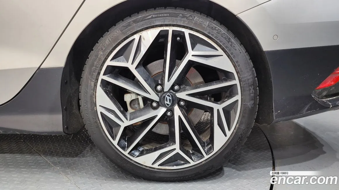 Hyundai Ioniq6 — фото 10