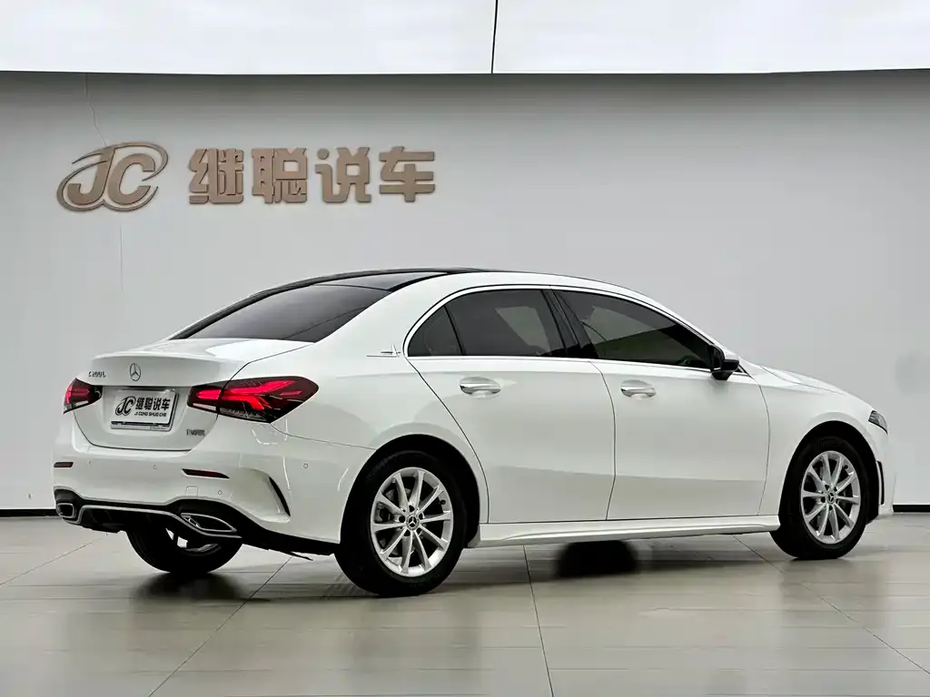 Mercedes-Benz A-Class — фото 3