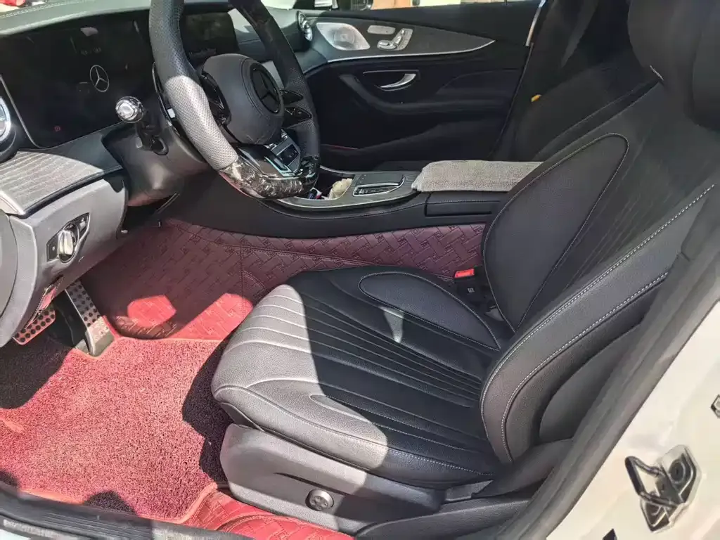 Mercedes-Benz CLS — фото 3