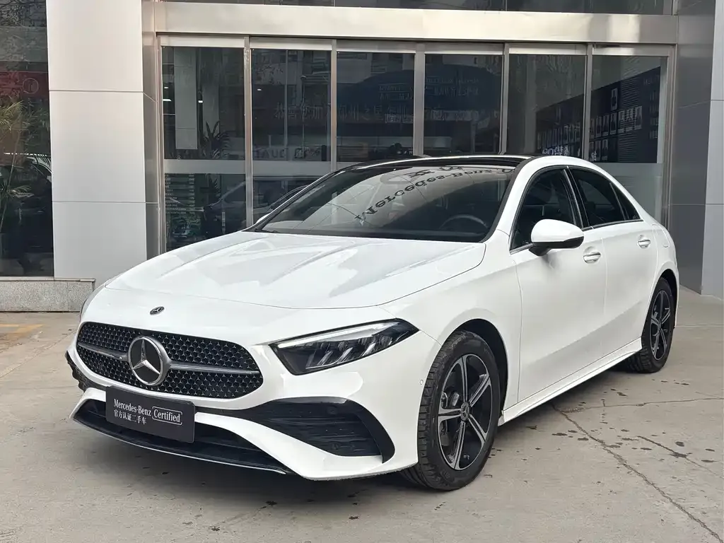 Mercedes-Benz A-Class — фото 1