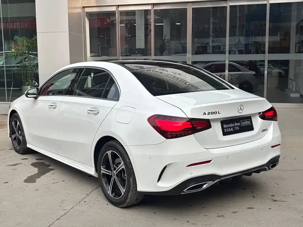 Mercedes-Benz A-Class — фото 10