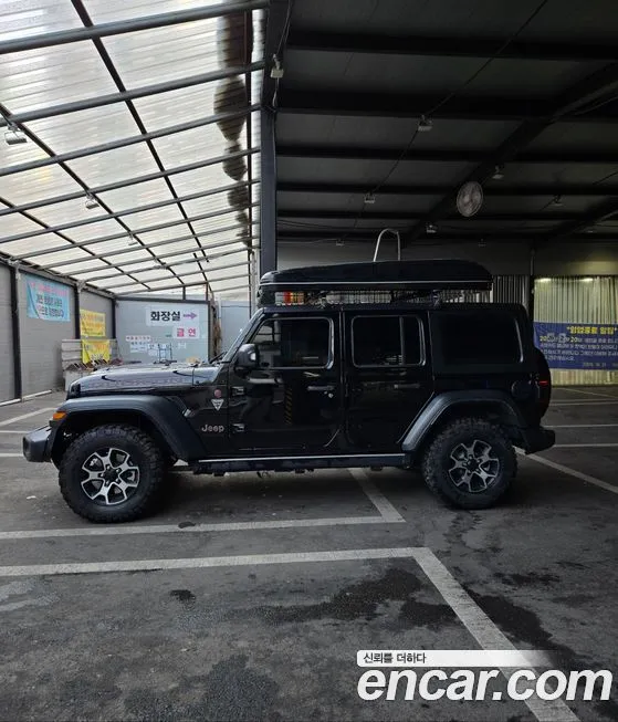 Jeep Wrangler — фото 3