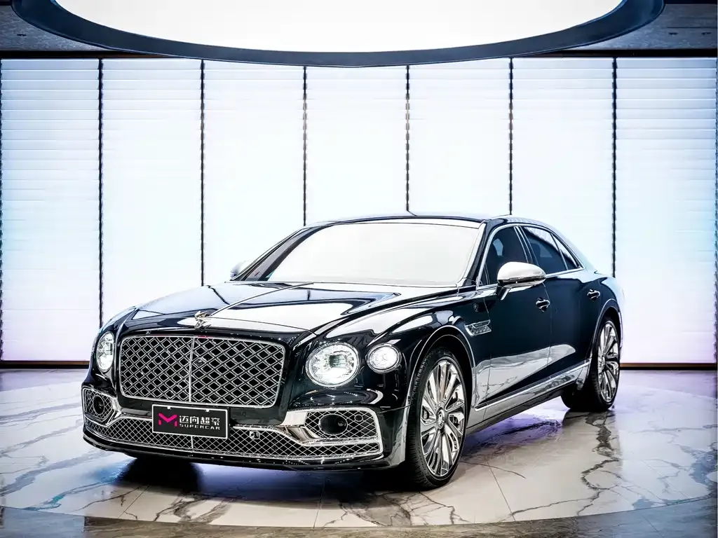 Bentley Flying Spur — фото 1