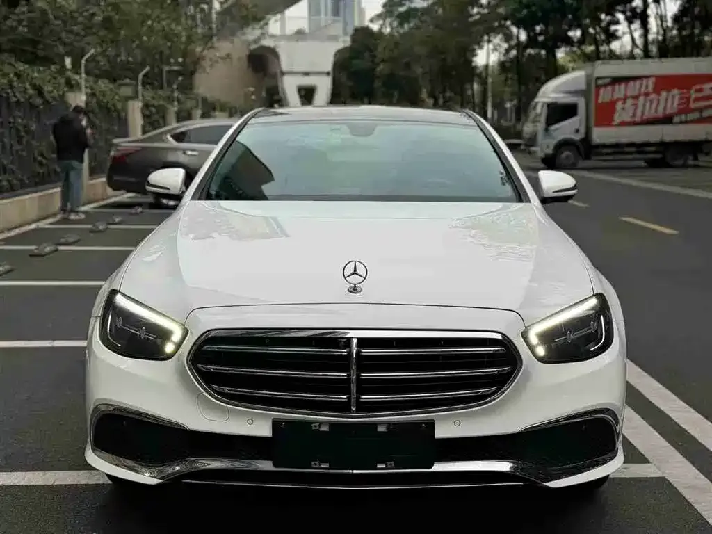 Mercedes-Benz E-Class New Energy — фото 1