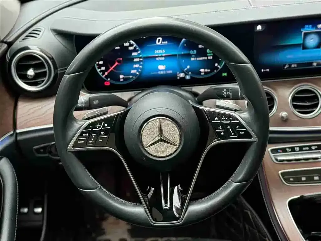 Mercedes-Benz E-Class New Energy — фото 4
