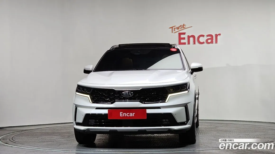 Kia Sorento — фото 6