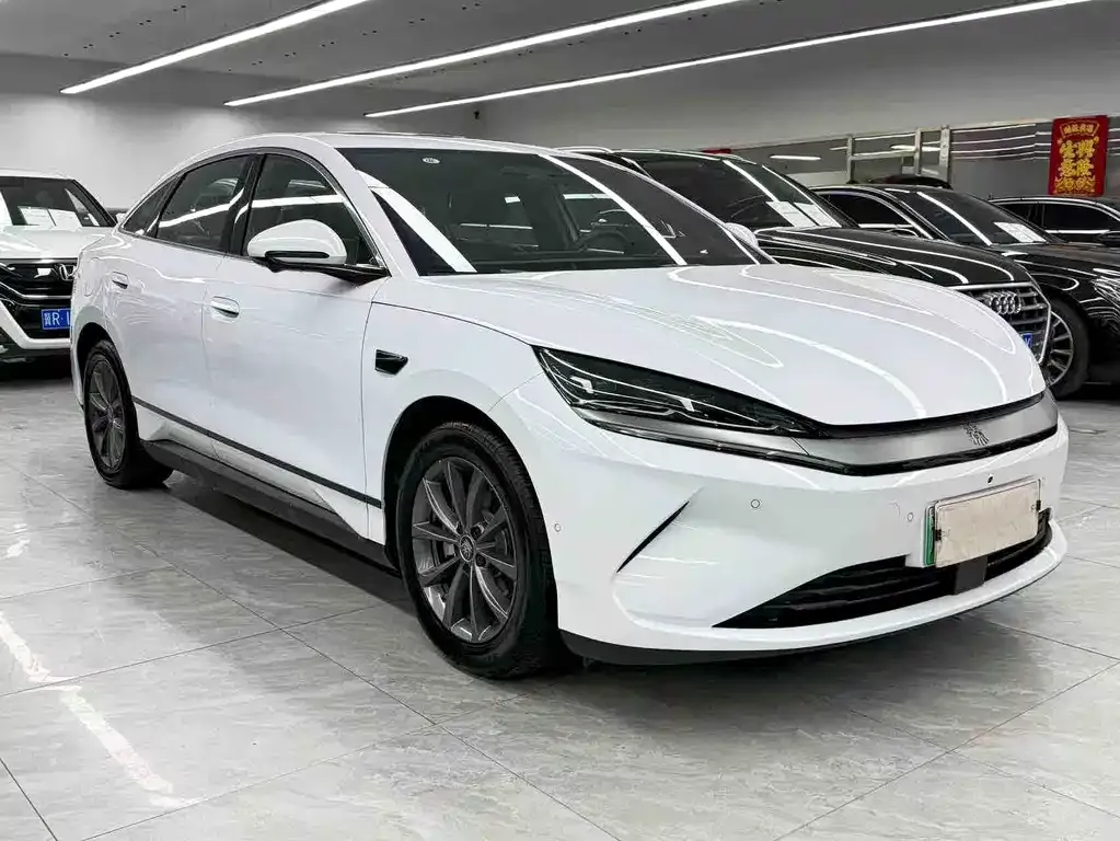 BYD Qin L — фото 7
