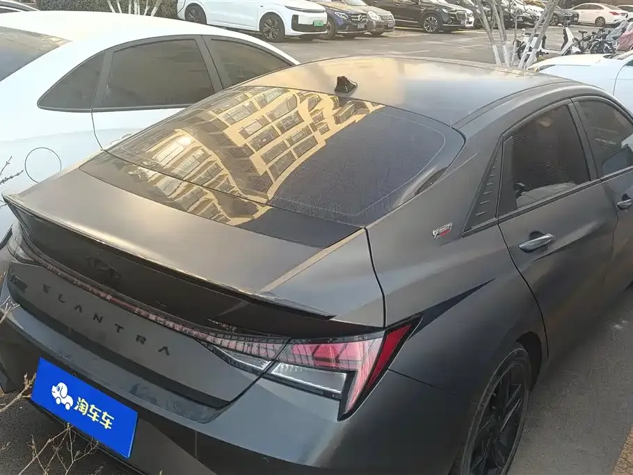 Hyundai Elantra — фото 10