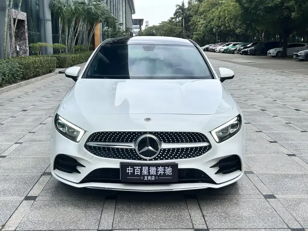 Mercedes-Benz A-Class — фото 9