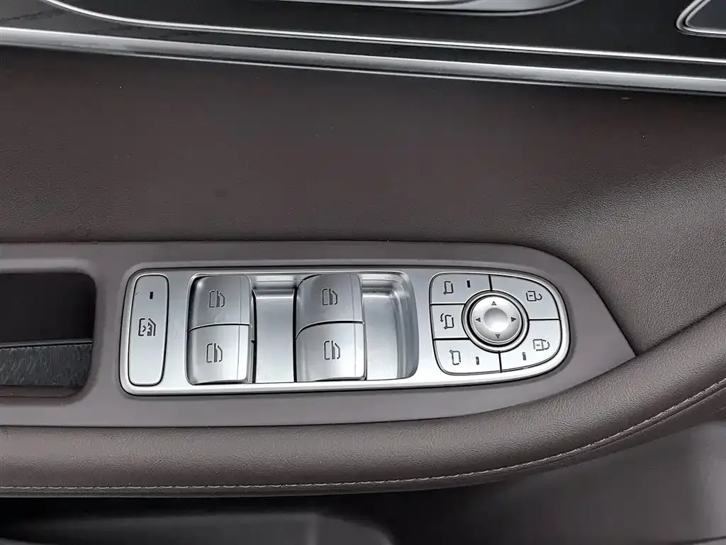 Chery Tiggo 8 PRO — фото 10
