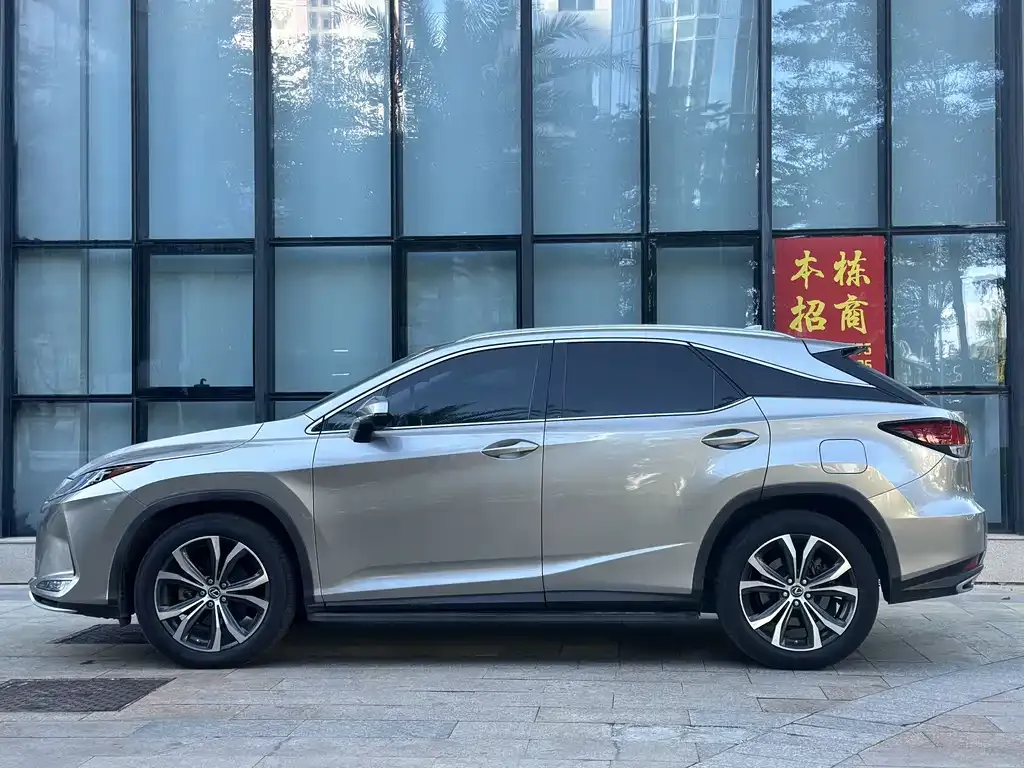 Lexus RX — фото 2