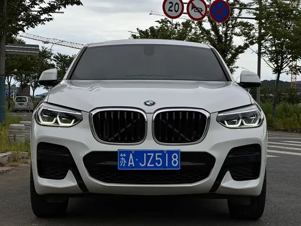 BMW X4 — фото 6