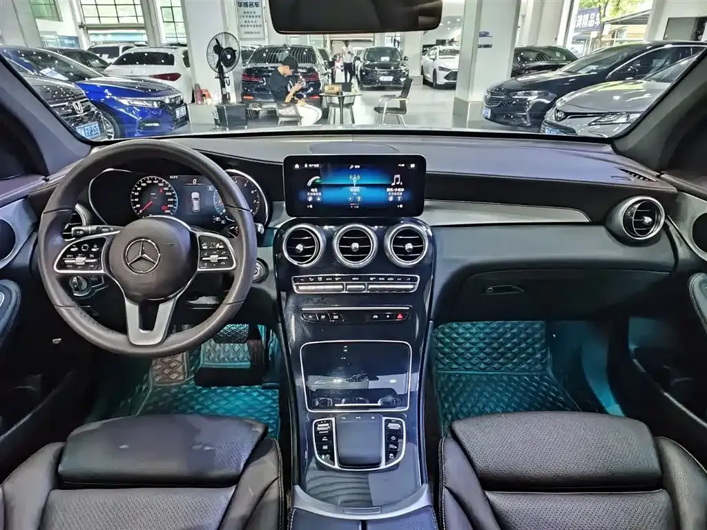 Mercedes-Benz GLC — фото 8
