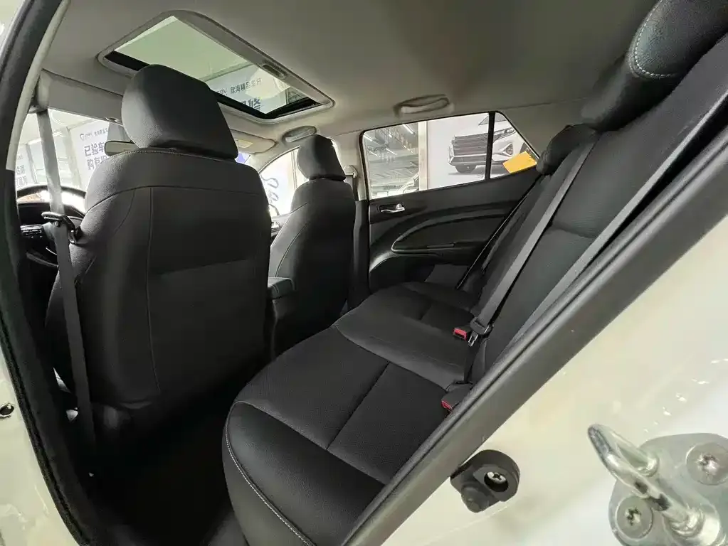 Kia KX1 — фото 8