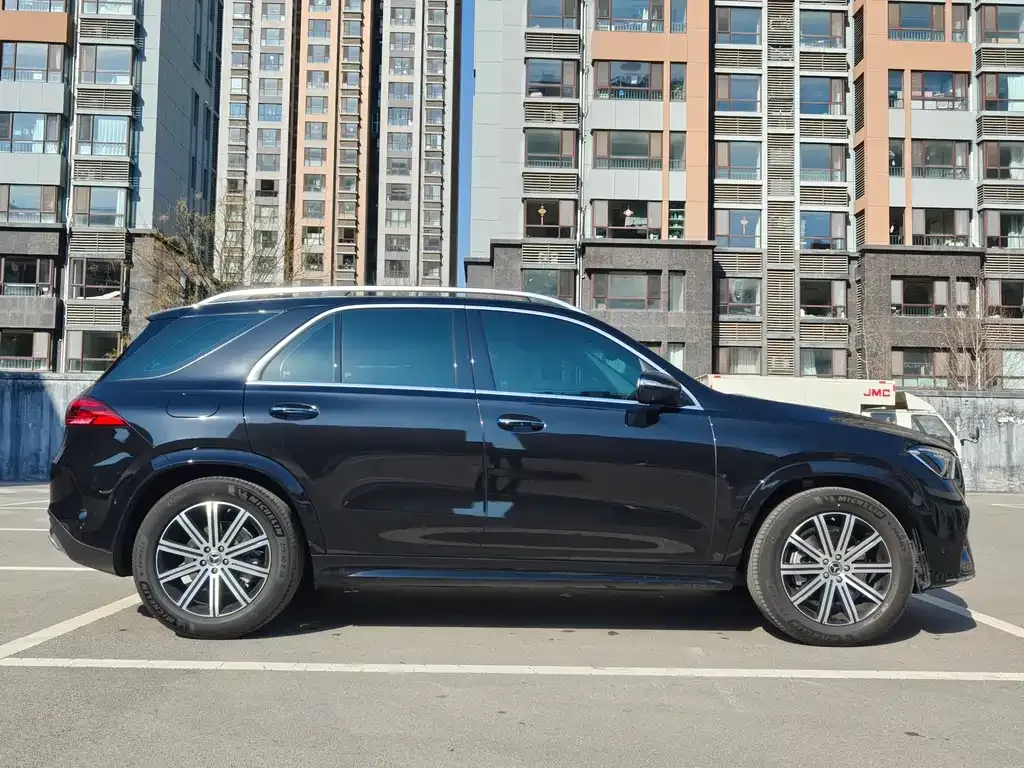 Mercedes-Benz GLE — фото 6