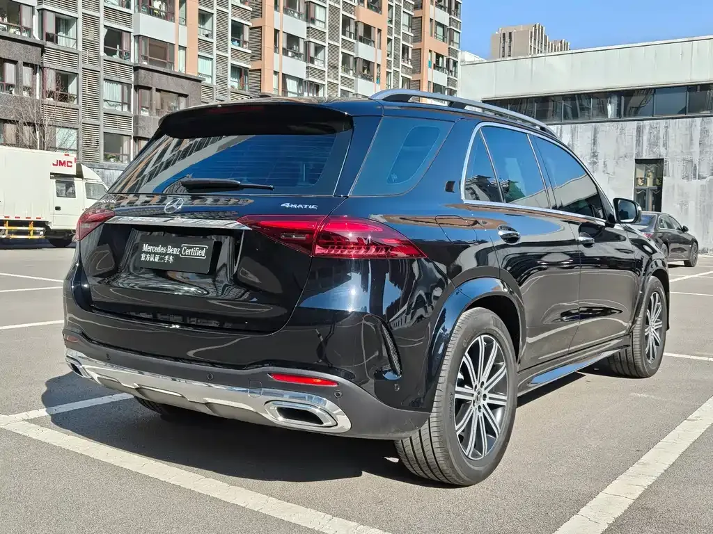Mercedes-Benz GLE — фото 8