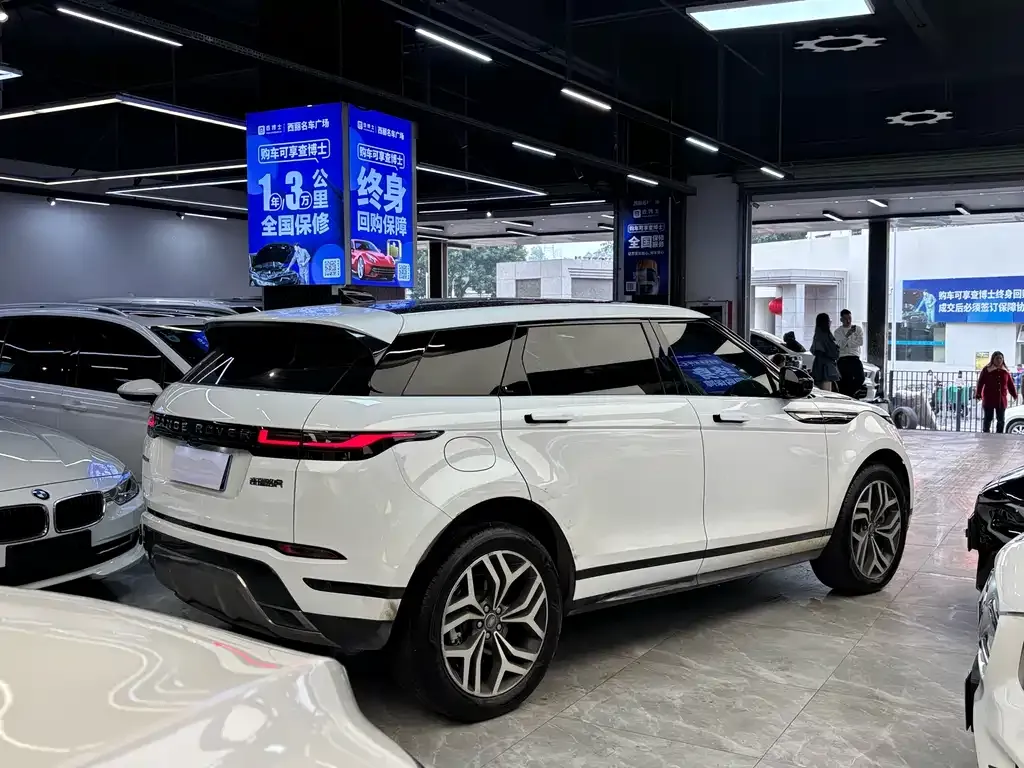 Land Rover Evoque — фото 9