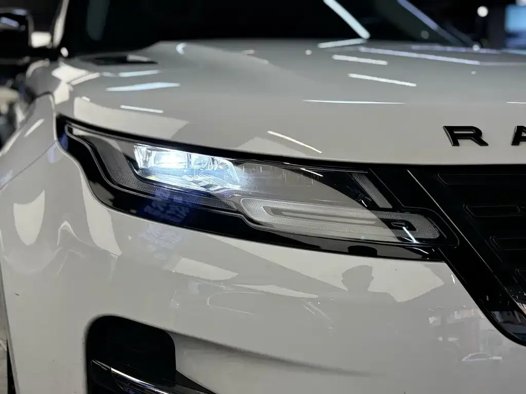 Land Rover Evoque — фото 3