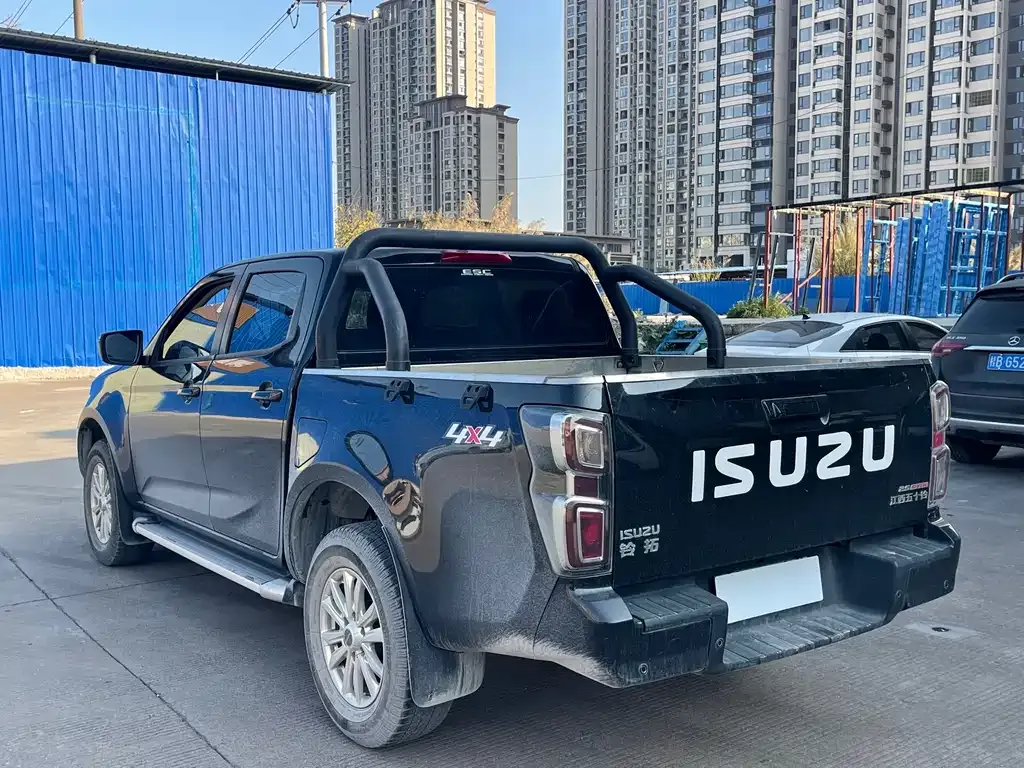 Isuzu Lingtuo — фото 6